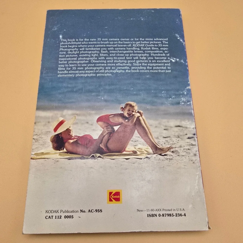 Kodak Guide to 35mm Photography Techniques for Better Pictures‎ Book Soft Cover